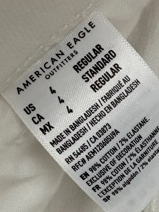 AE Ripped Mom Jean - Picture 8 of 11